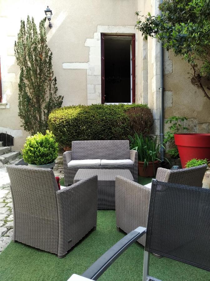 Le Logis De Saint Cyr * Issoudun