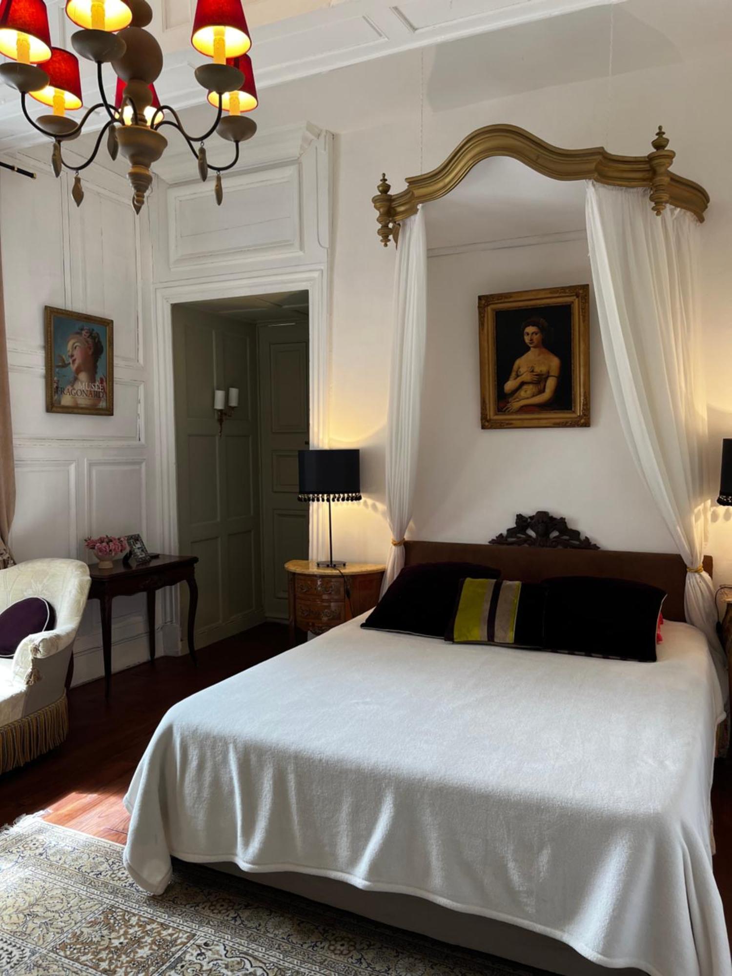Le Logis De Saint Cyr Appart hôtel Issoudun